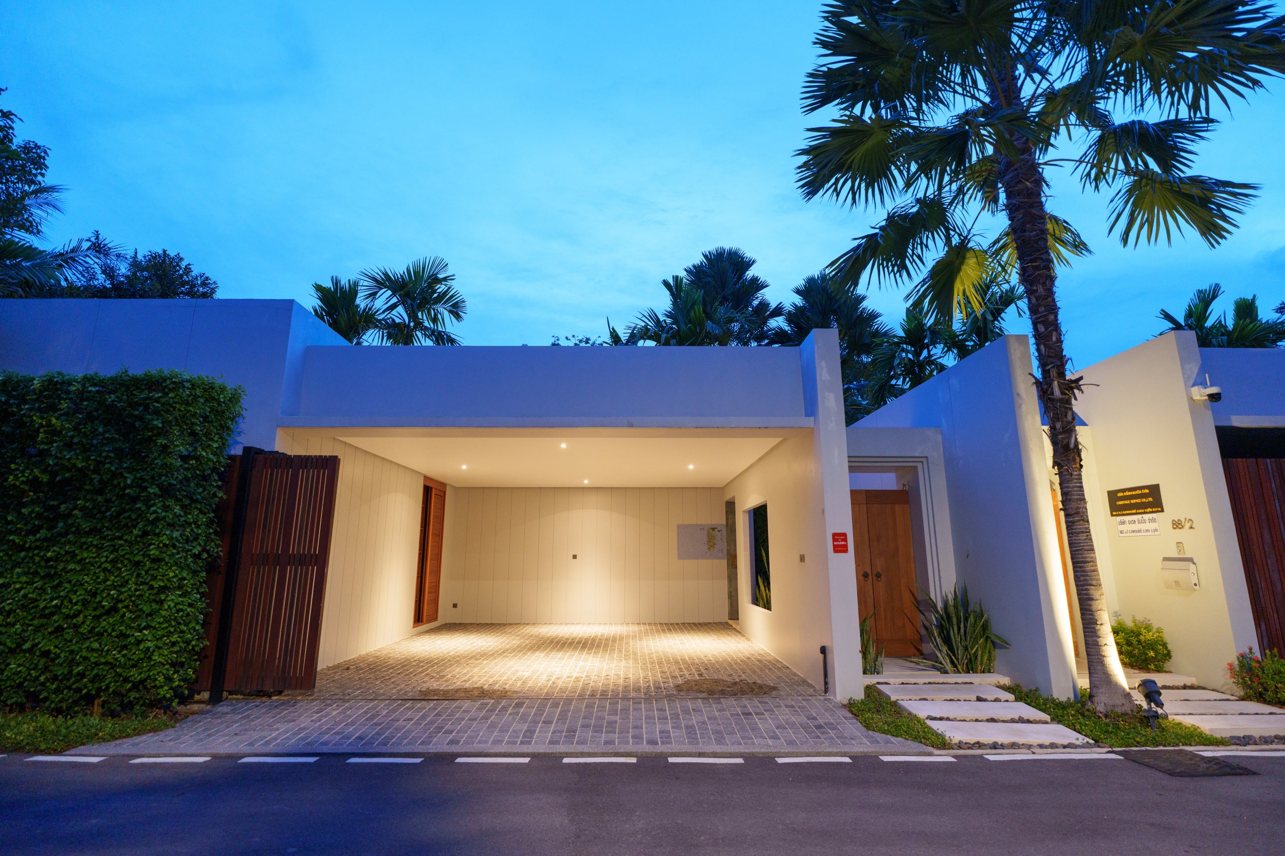 Property image - full photo 98
