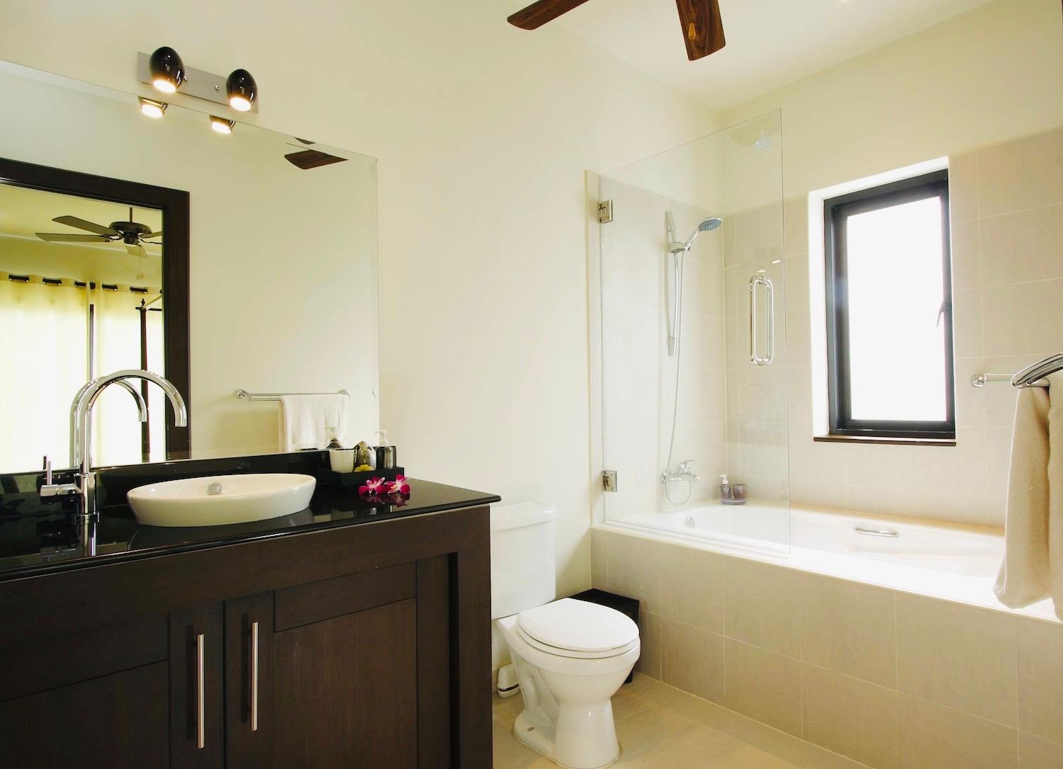 Property image - full photo 39