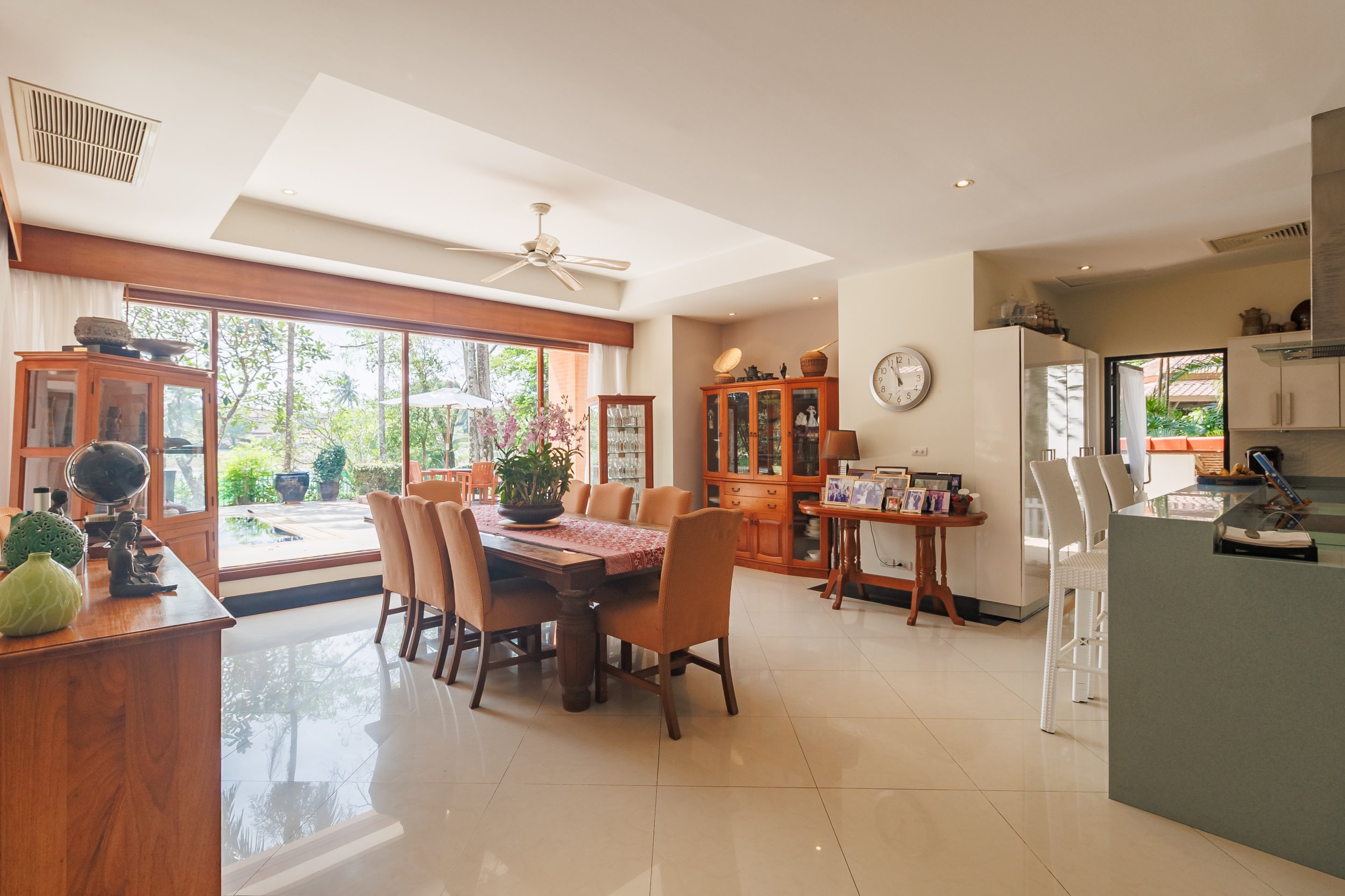 Property image - full photo 15