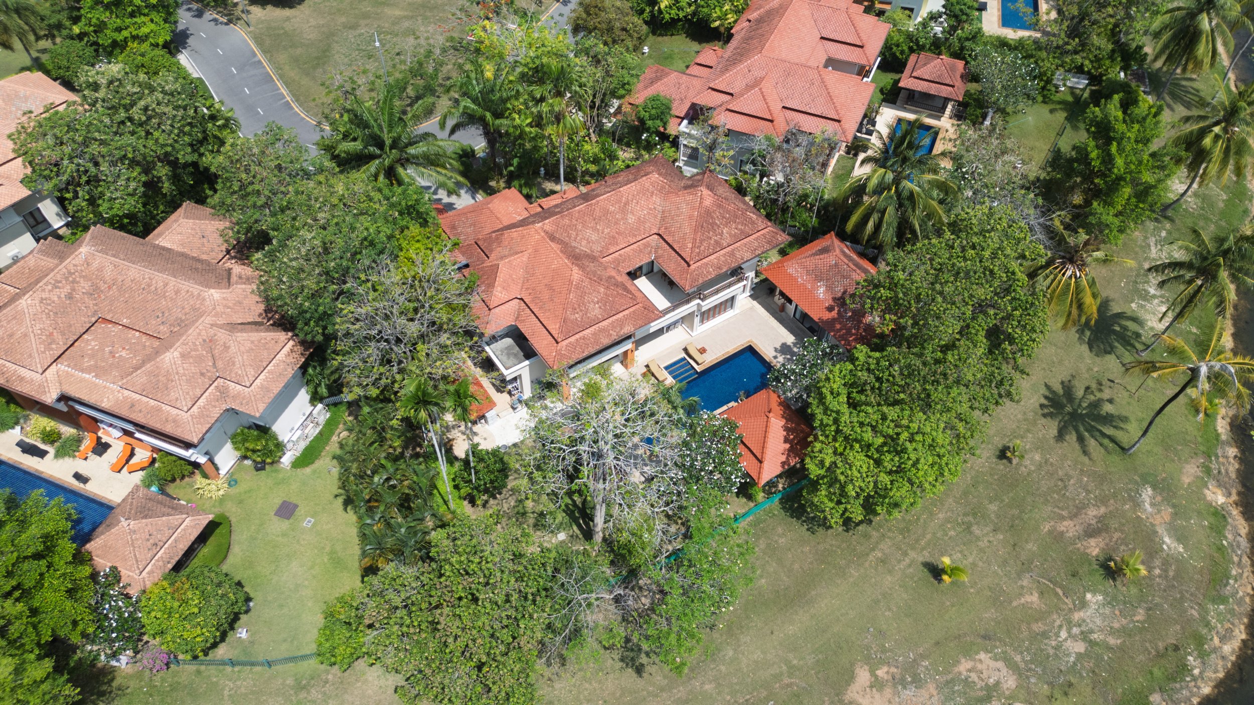 Property image - full photo 63