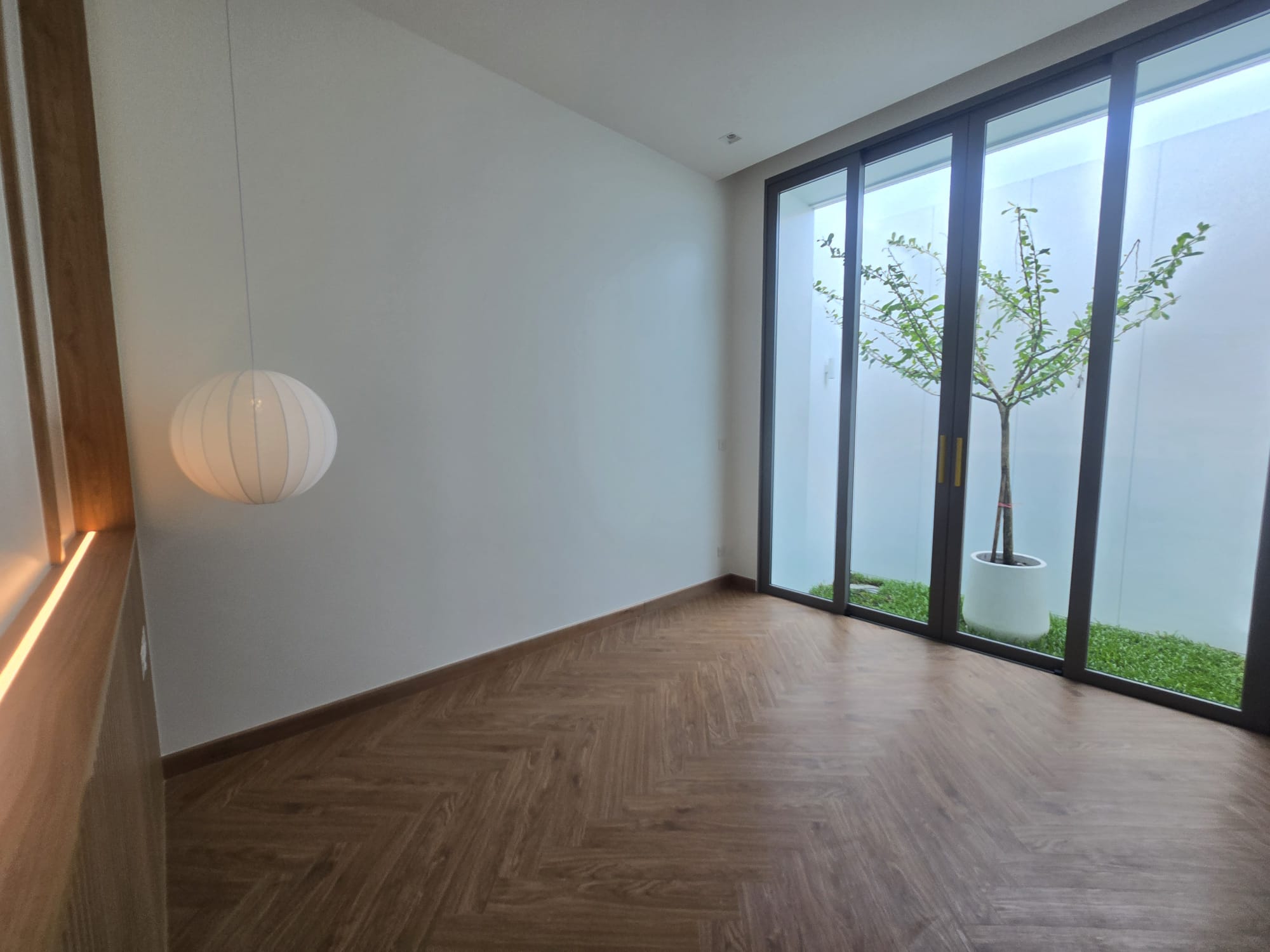 Property image - full photo 21