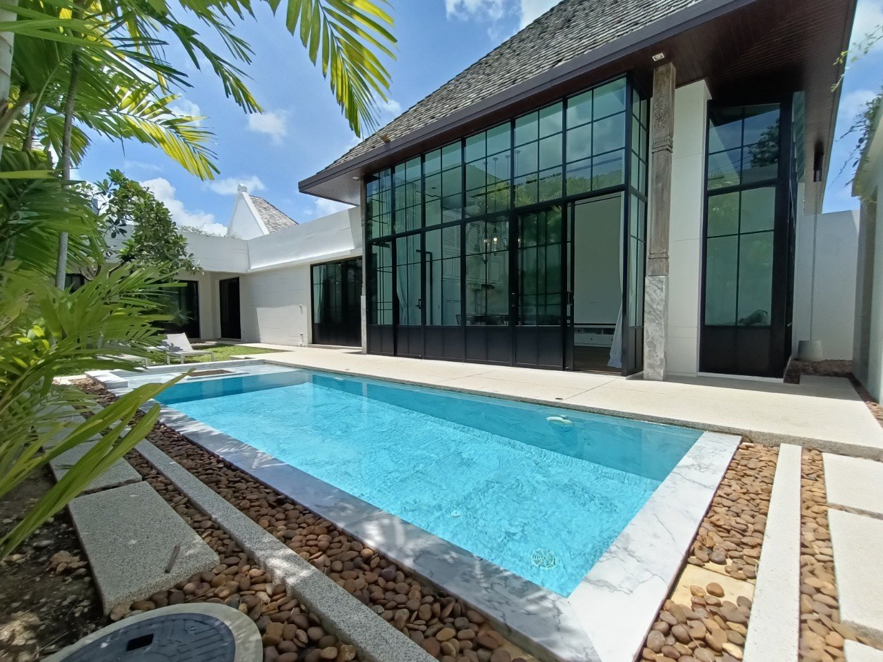 Property image - full photo 35