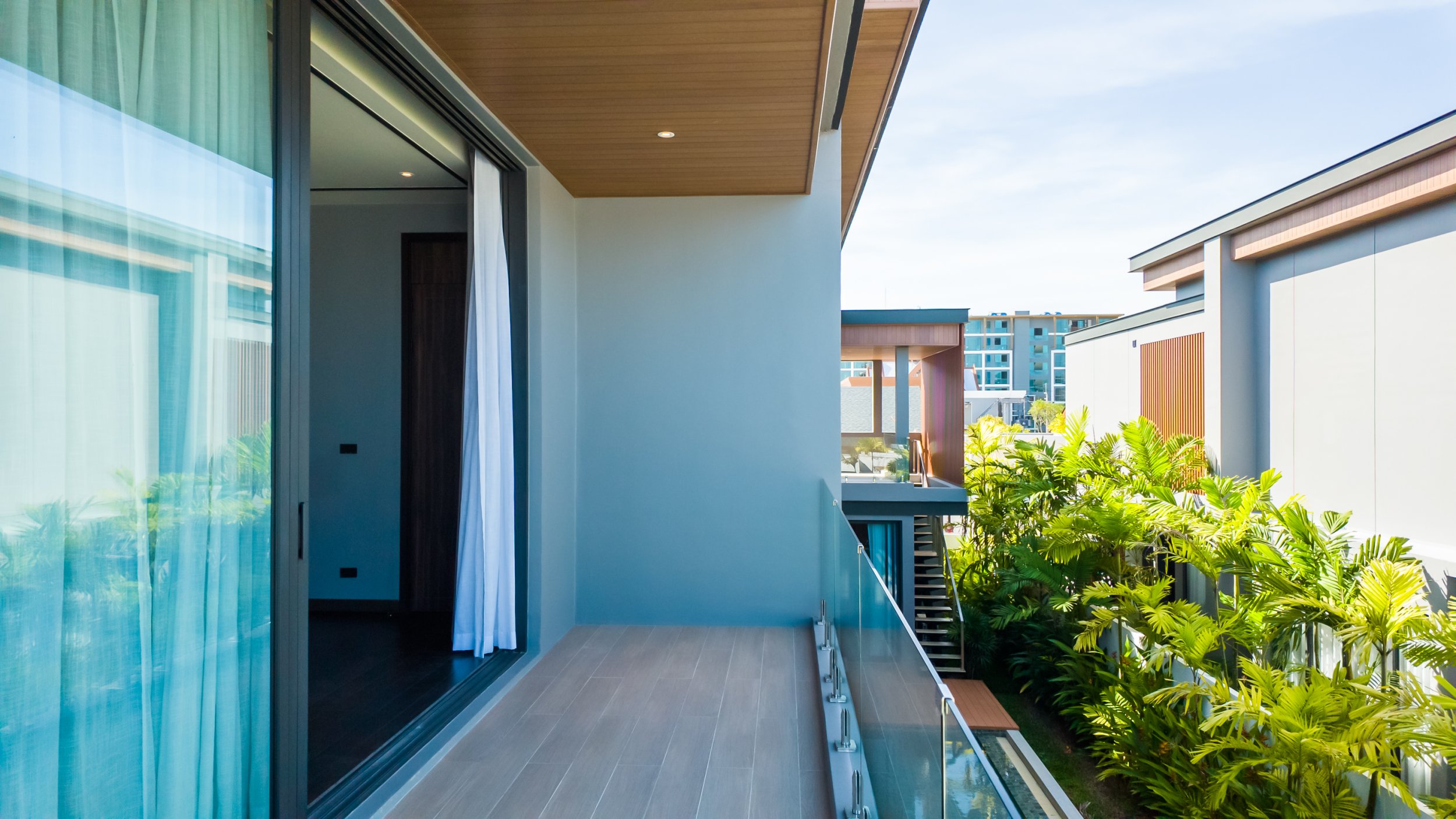 Property image - full photo 46