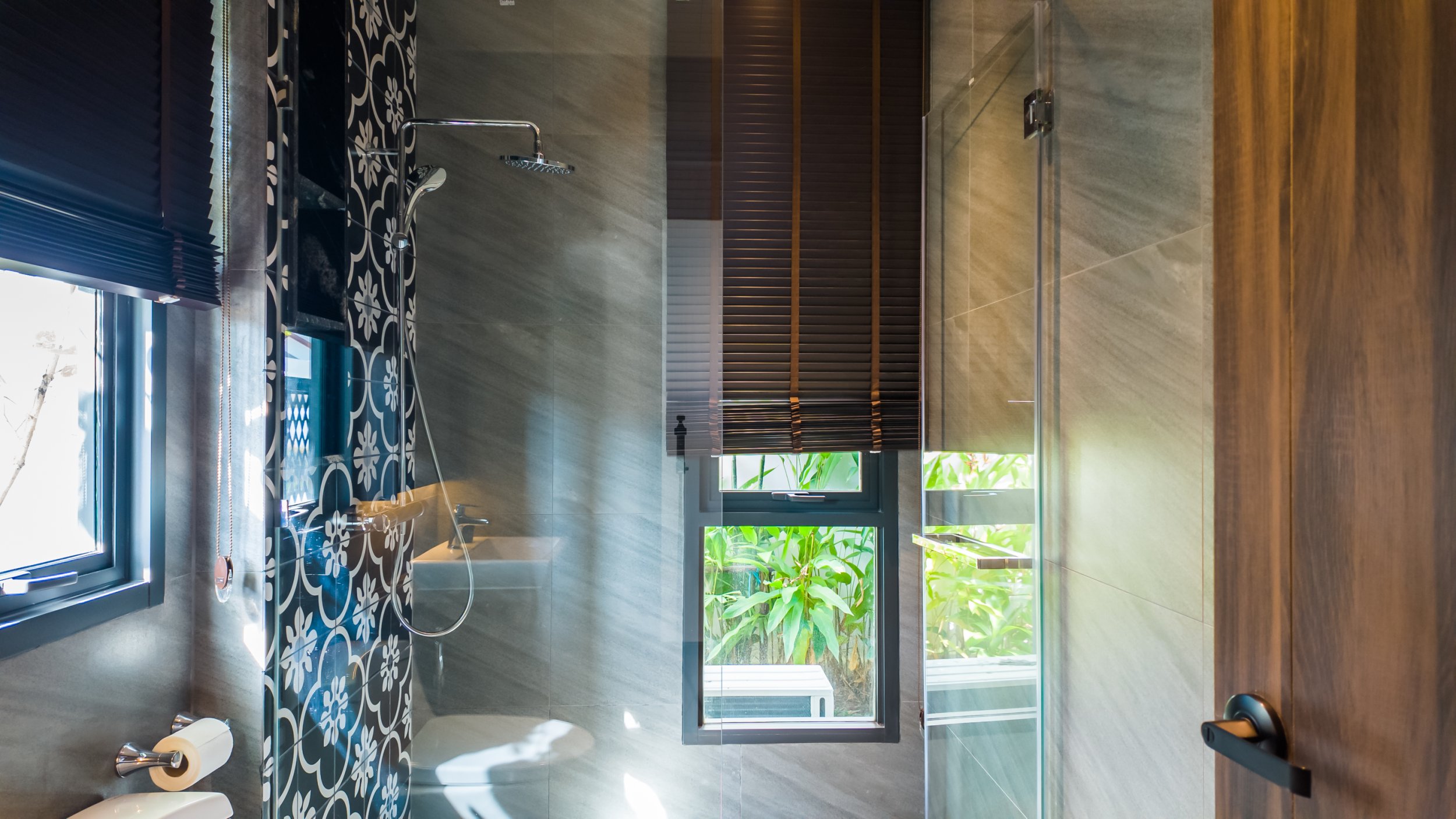 Property image - full photo 53