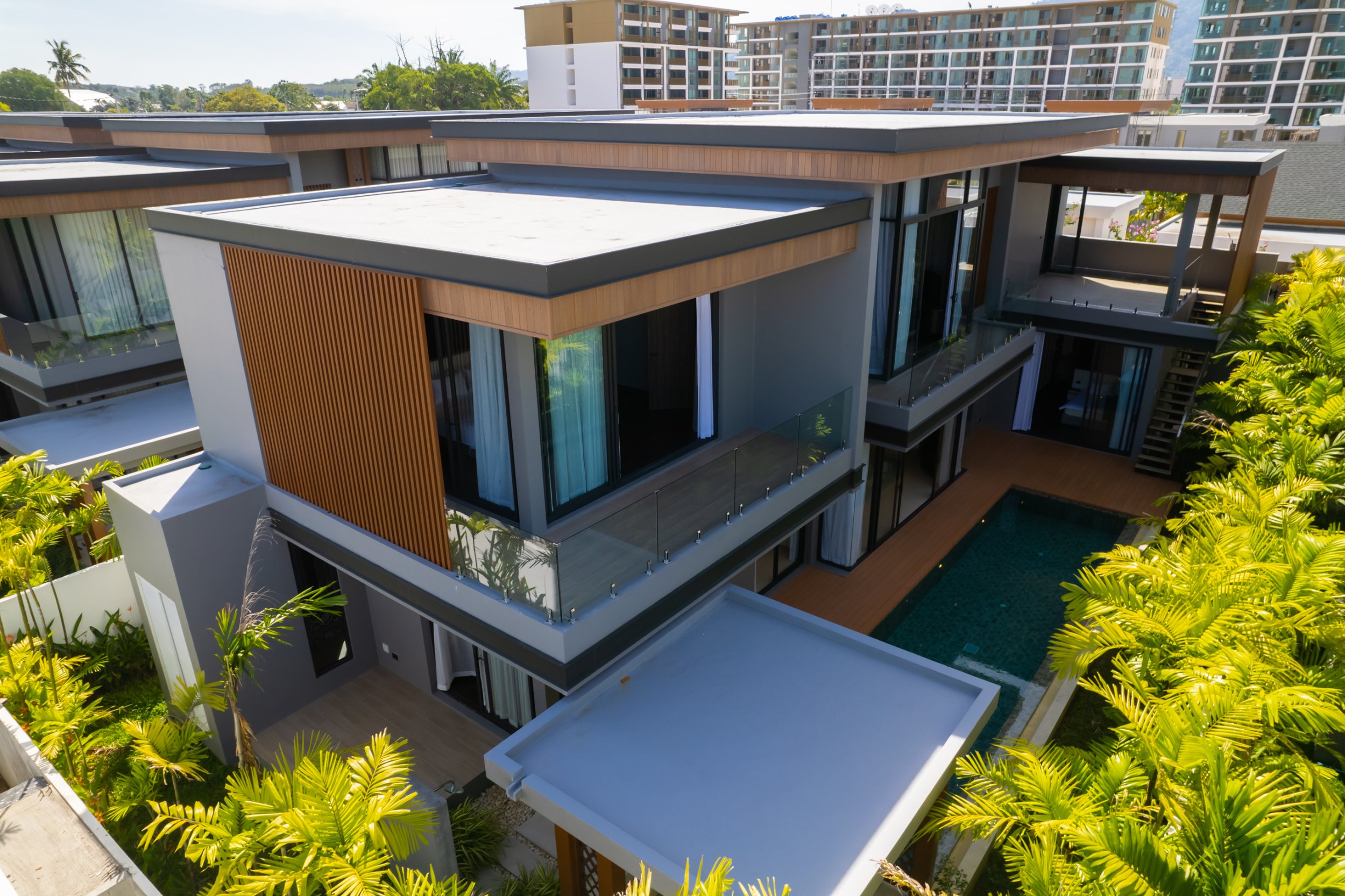 Property image - full photo 63