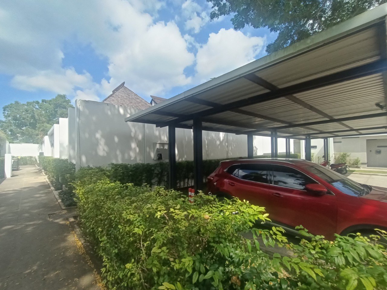 Property image - full photo 48