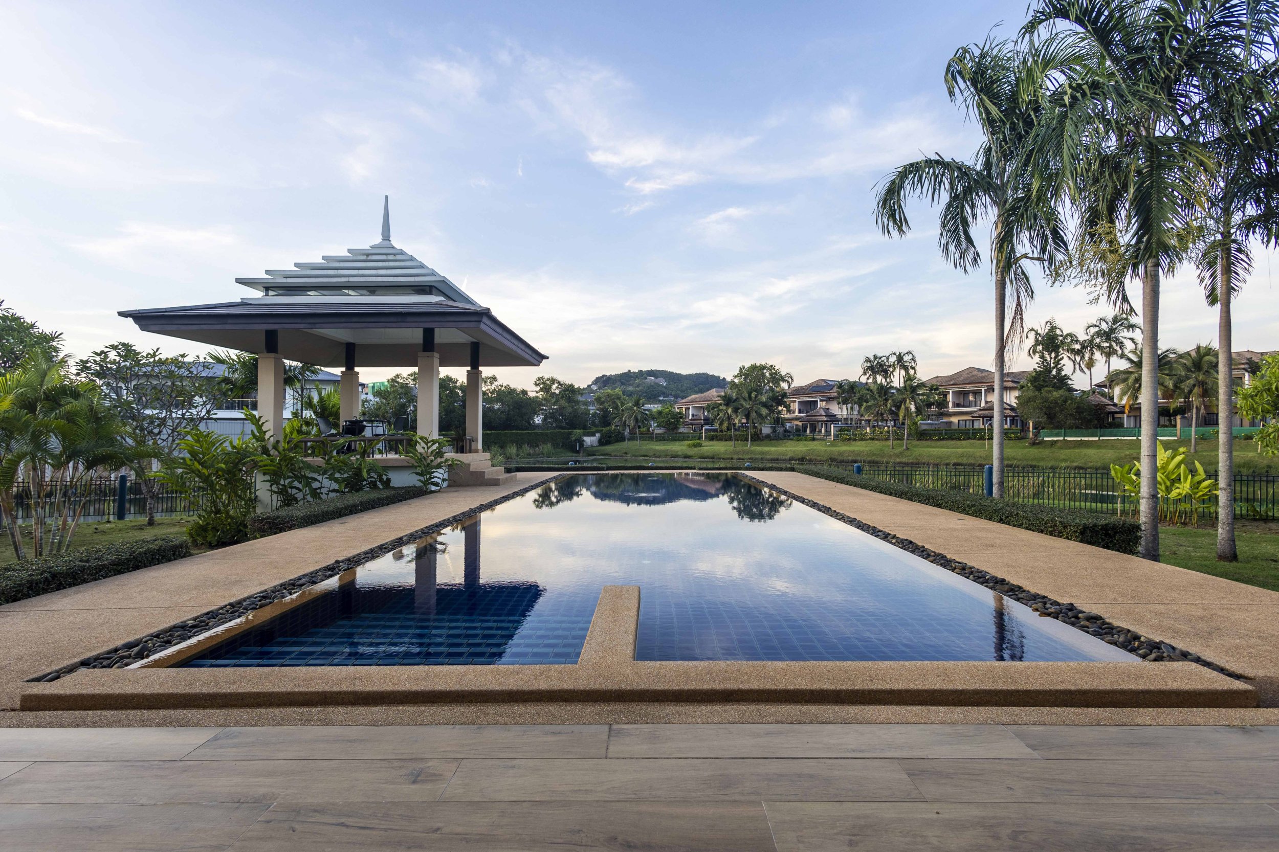 Property image - full photo 65