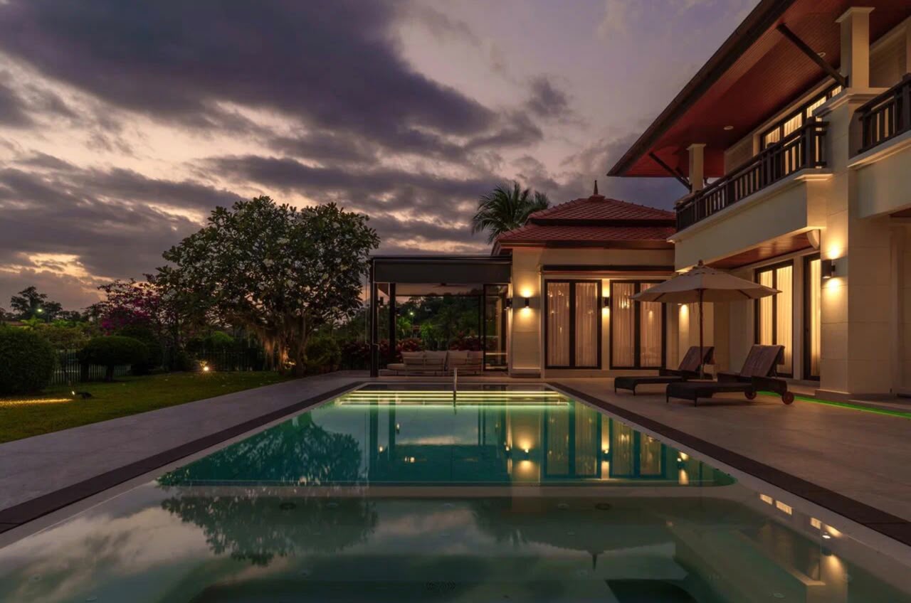 Property image - full photo 35