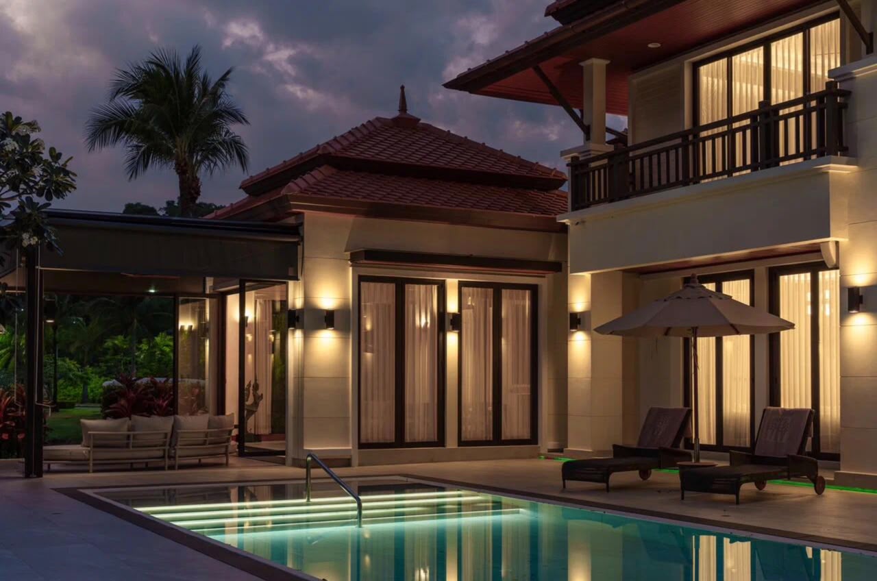 Property image - full photo 37