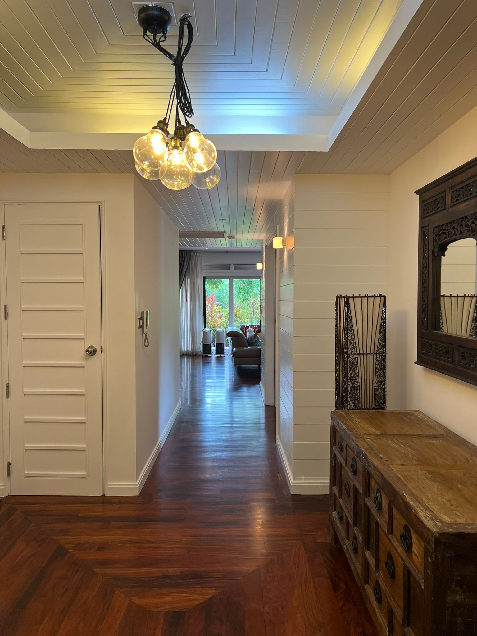 Property image - full photo 11