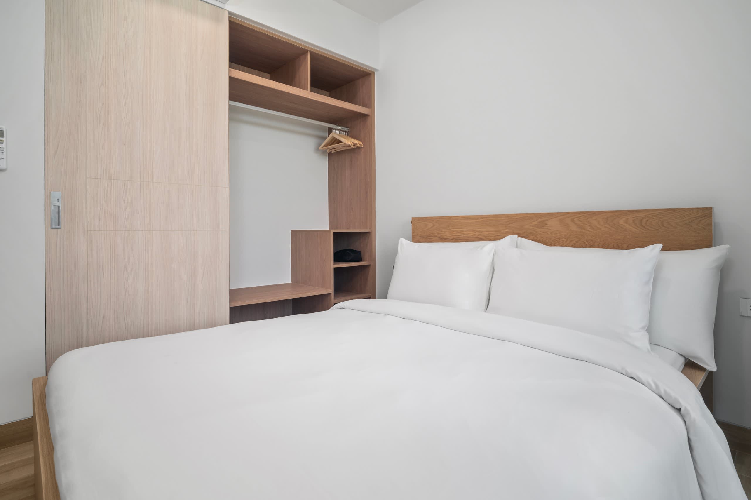 Property image - full photo 10