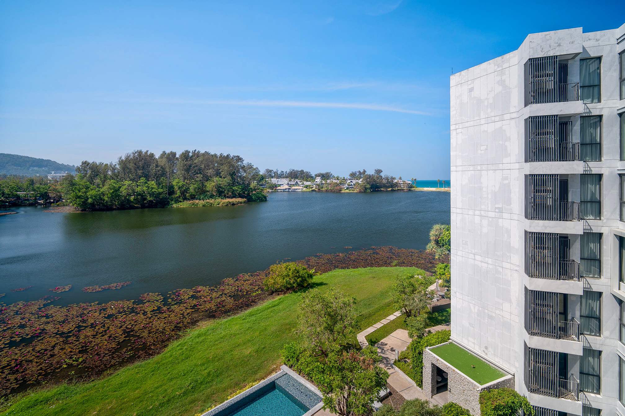Property image - full photo 17
