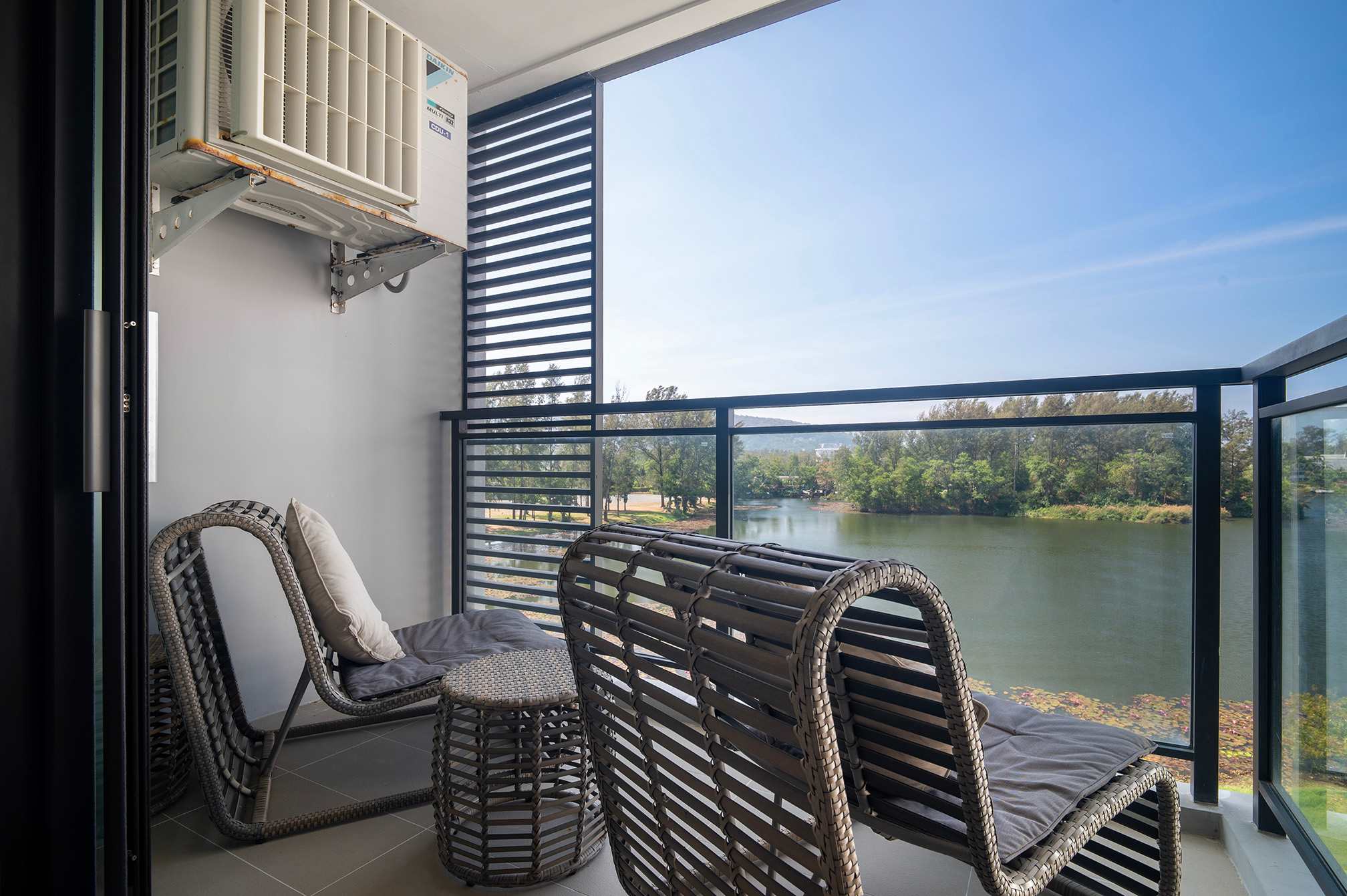 Property image - full photo 15