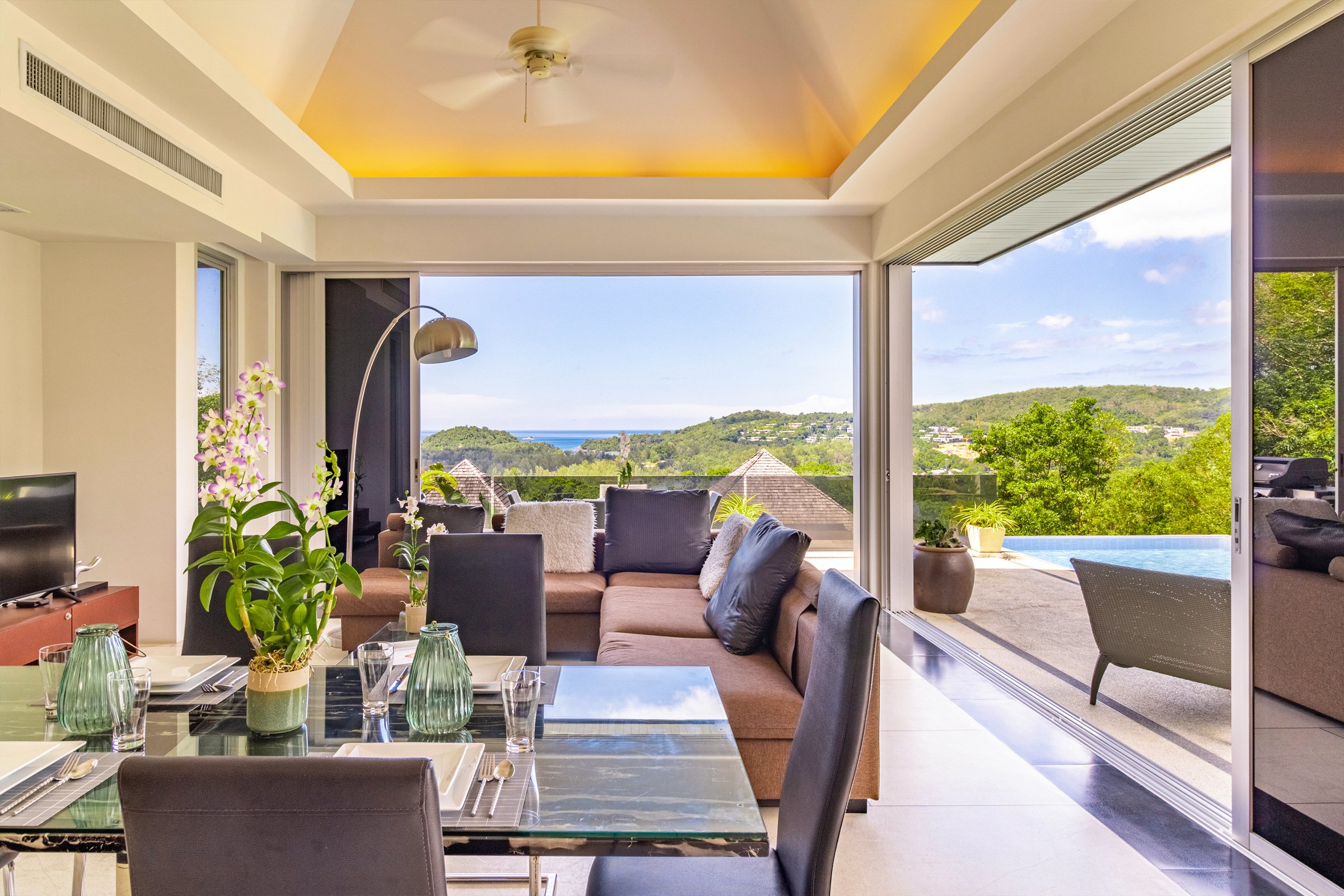 Property image - full photo 25