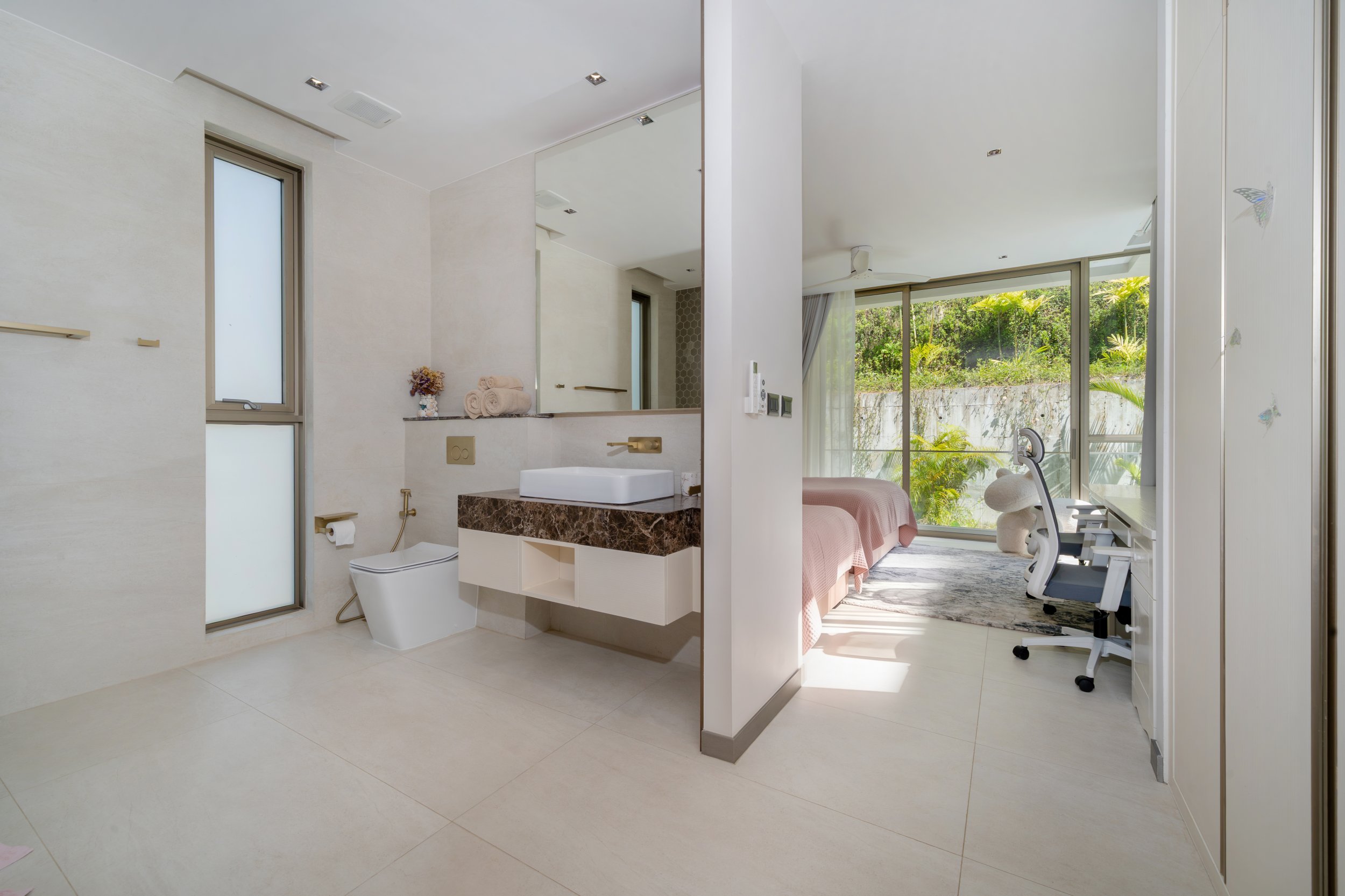 Property image - full photo 28
