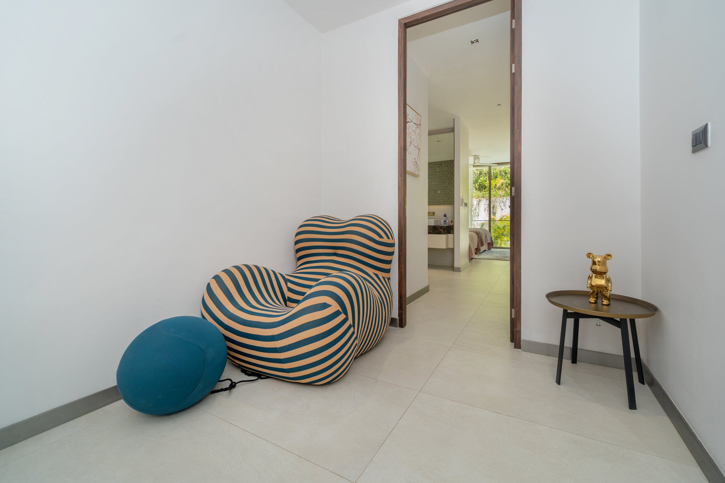 Property image - full photo 34