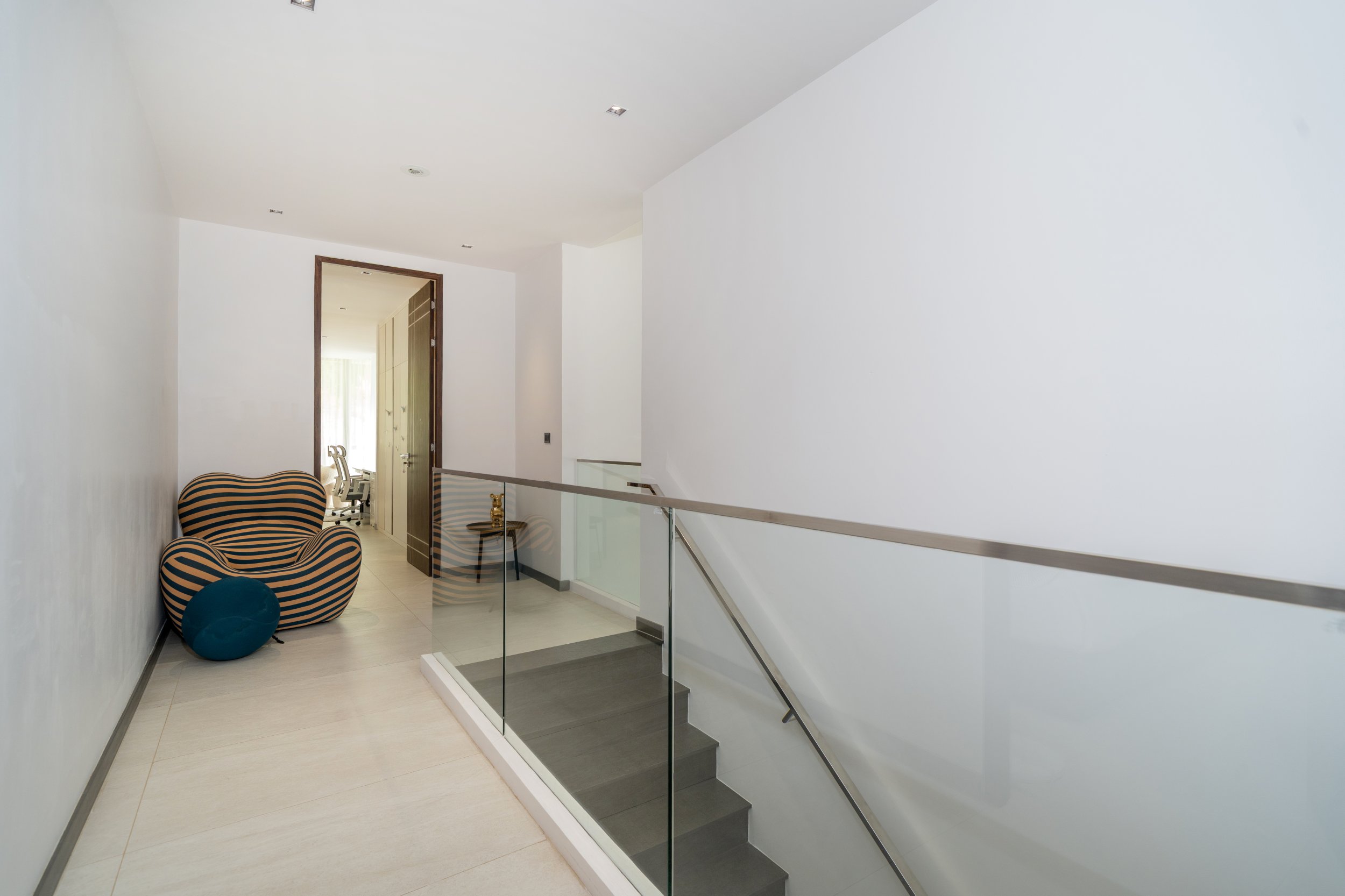 Property image - full photo 35