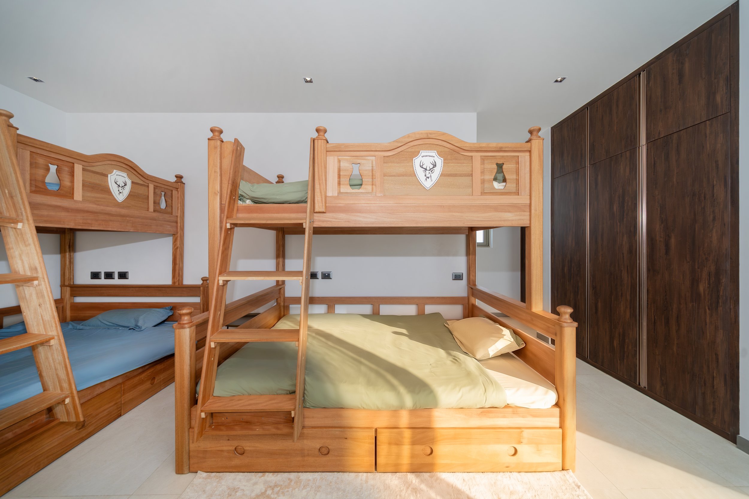 Property image - full photo 39