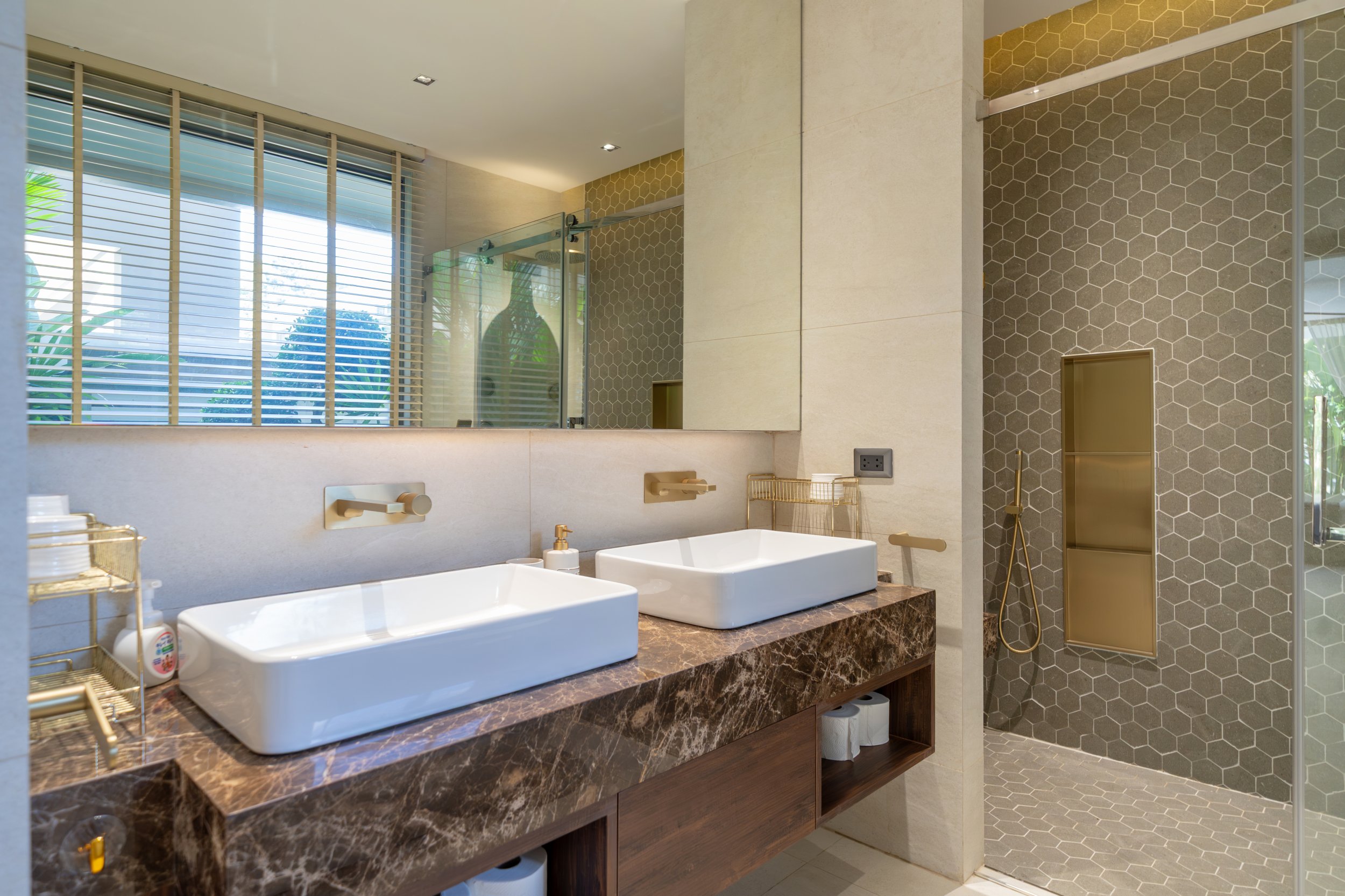 Property image - full photo 67