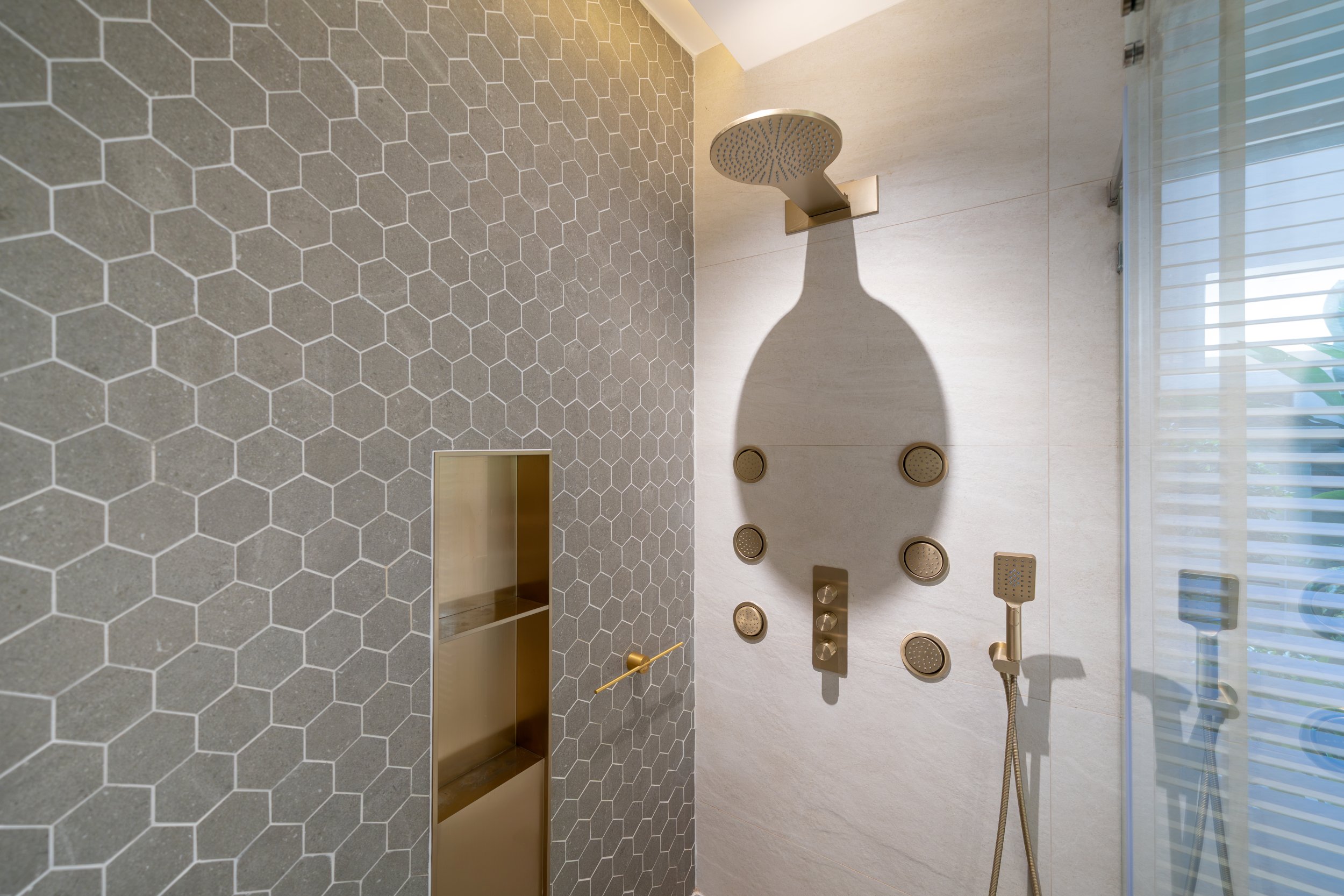 Property image - full photo 69