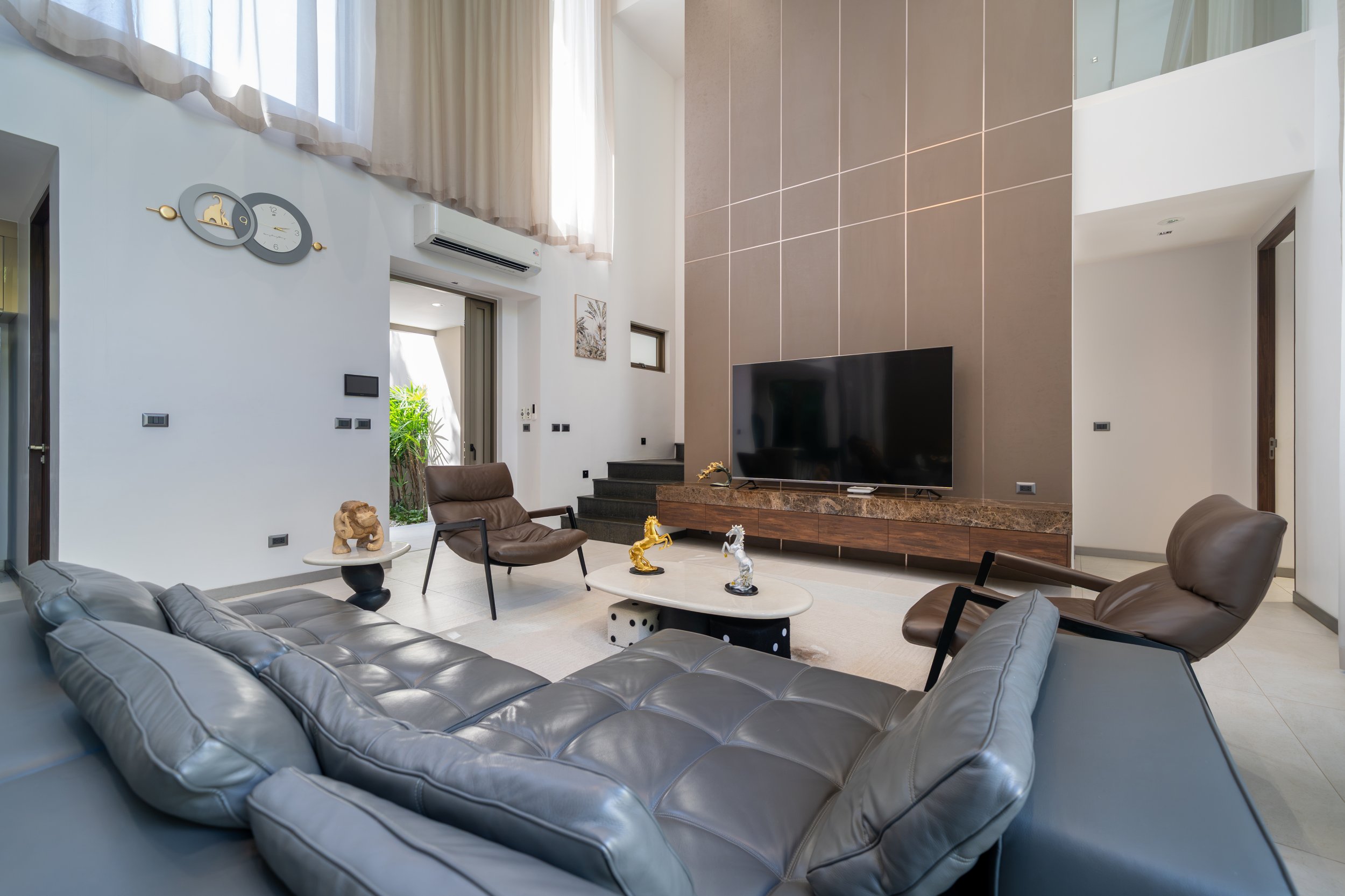 Property image - full photo 80