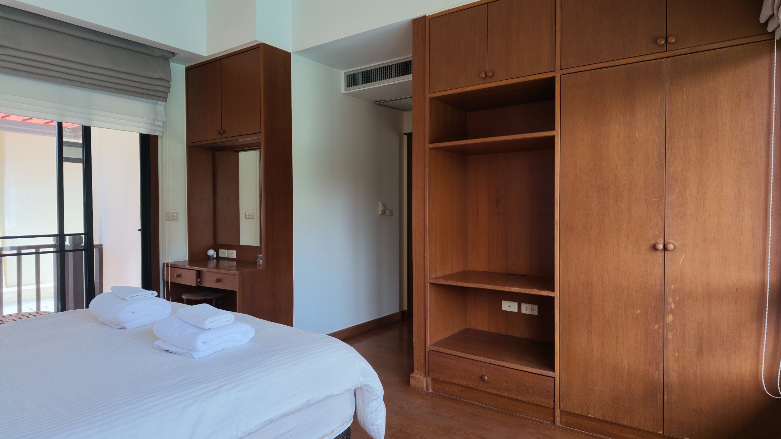 Property image - full photo 18
