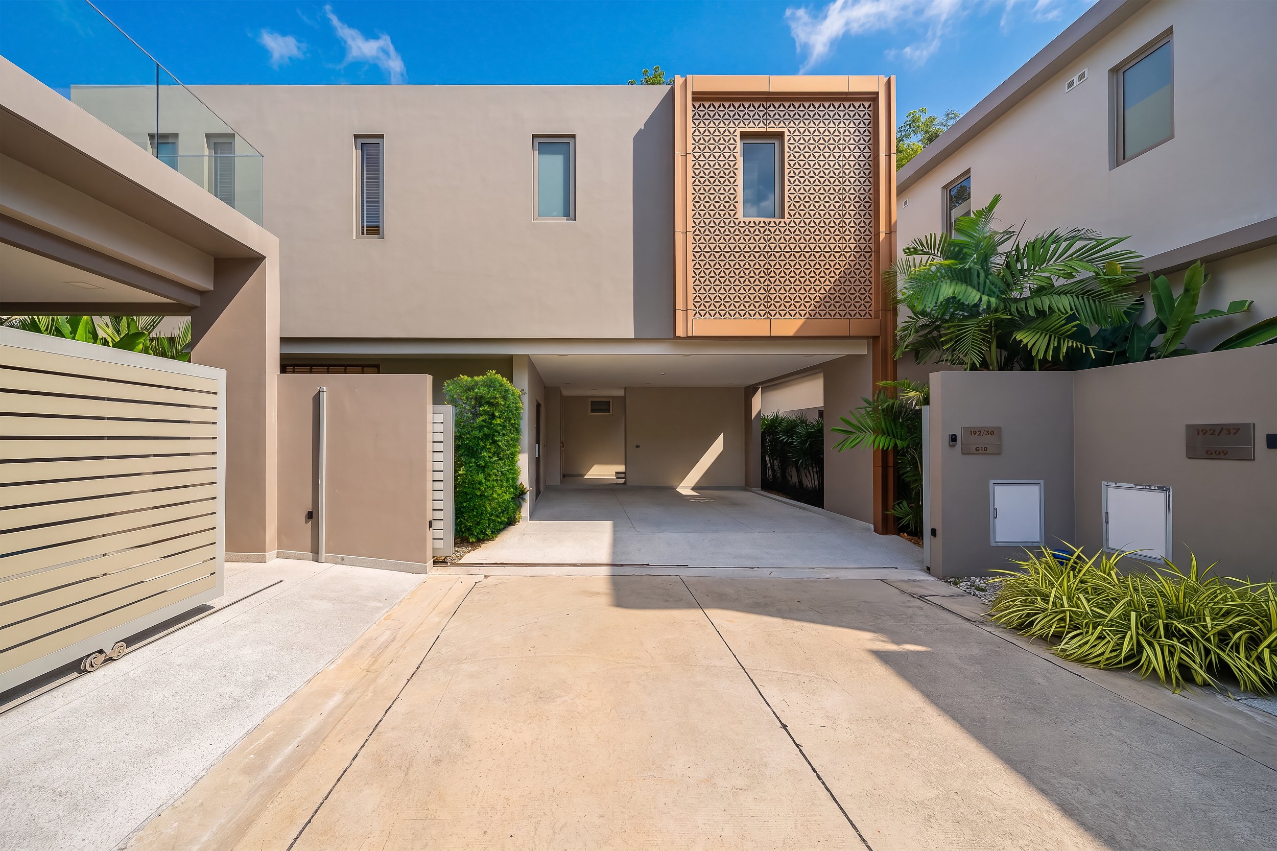 Property image - full photo 95