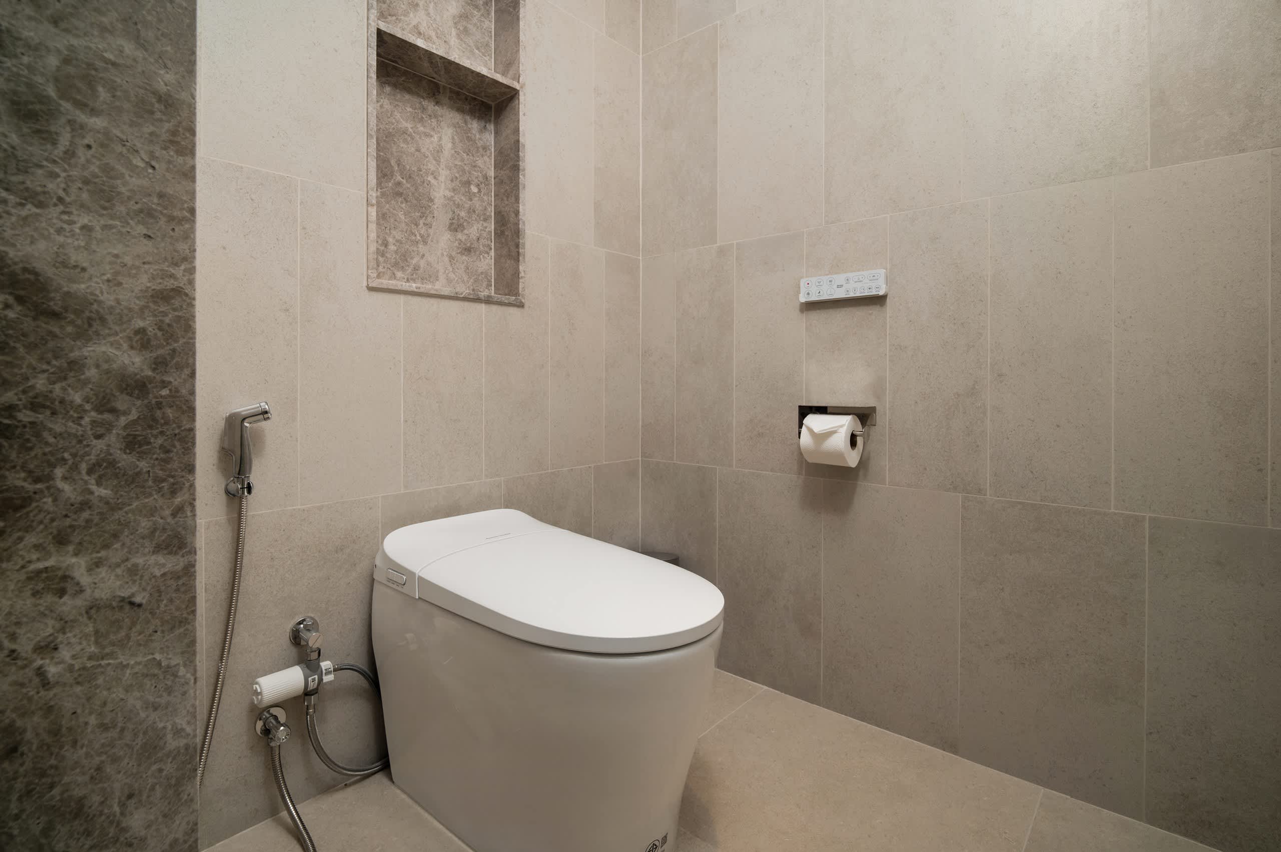 Property image - full photo 29