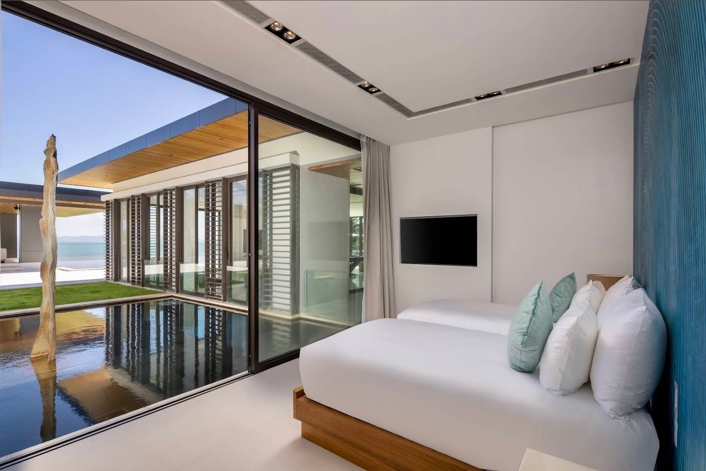 Property image - full photo 27