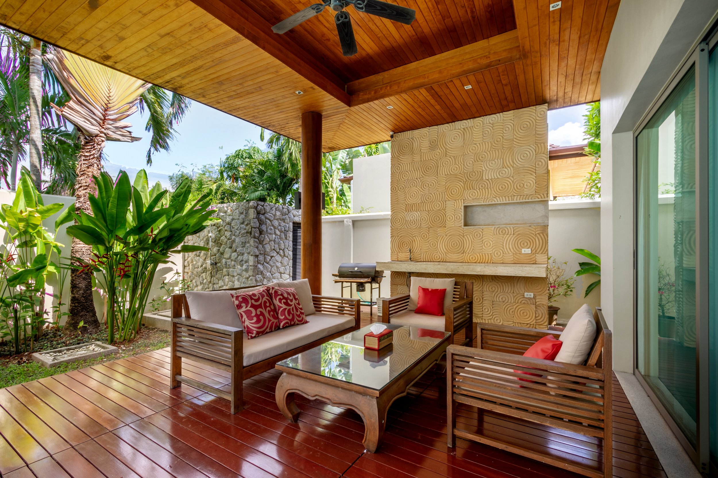 Property image - full photo 25