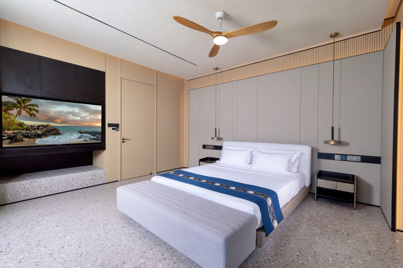 Property image - full photo 37