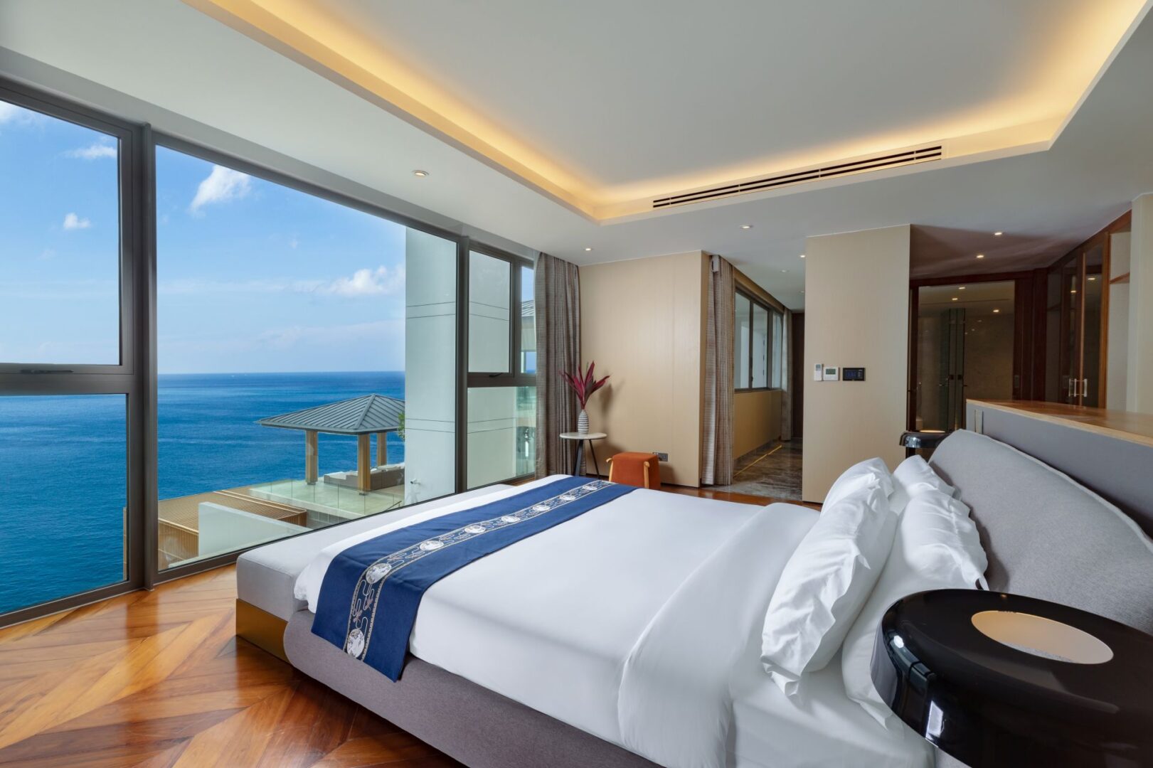 Property image - full photo 57