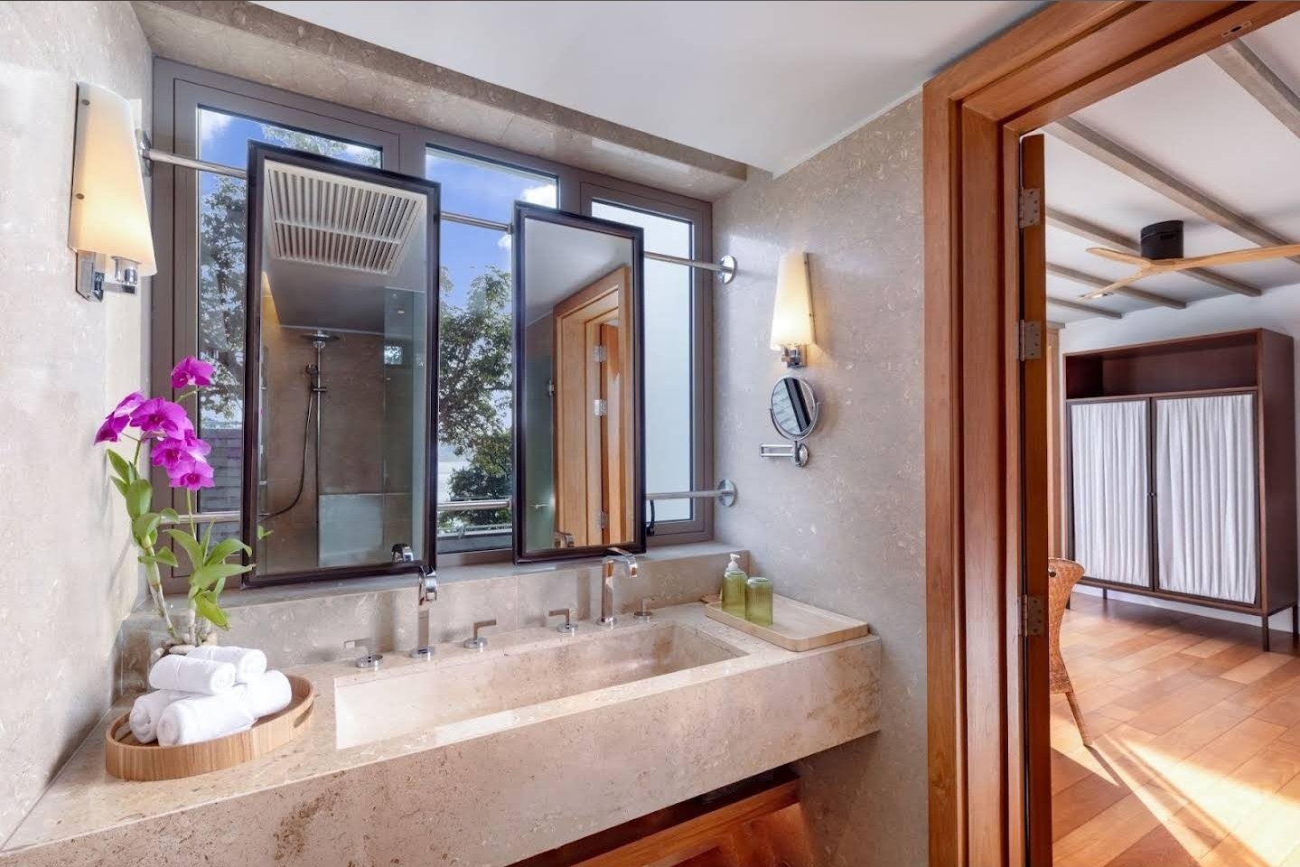 Property image - full photo 45