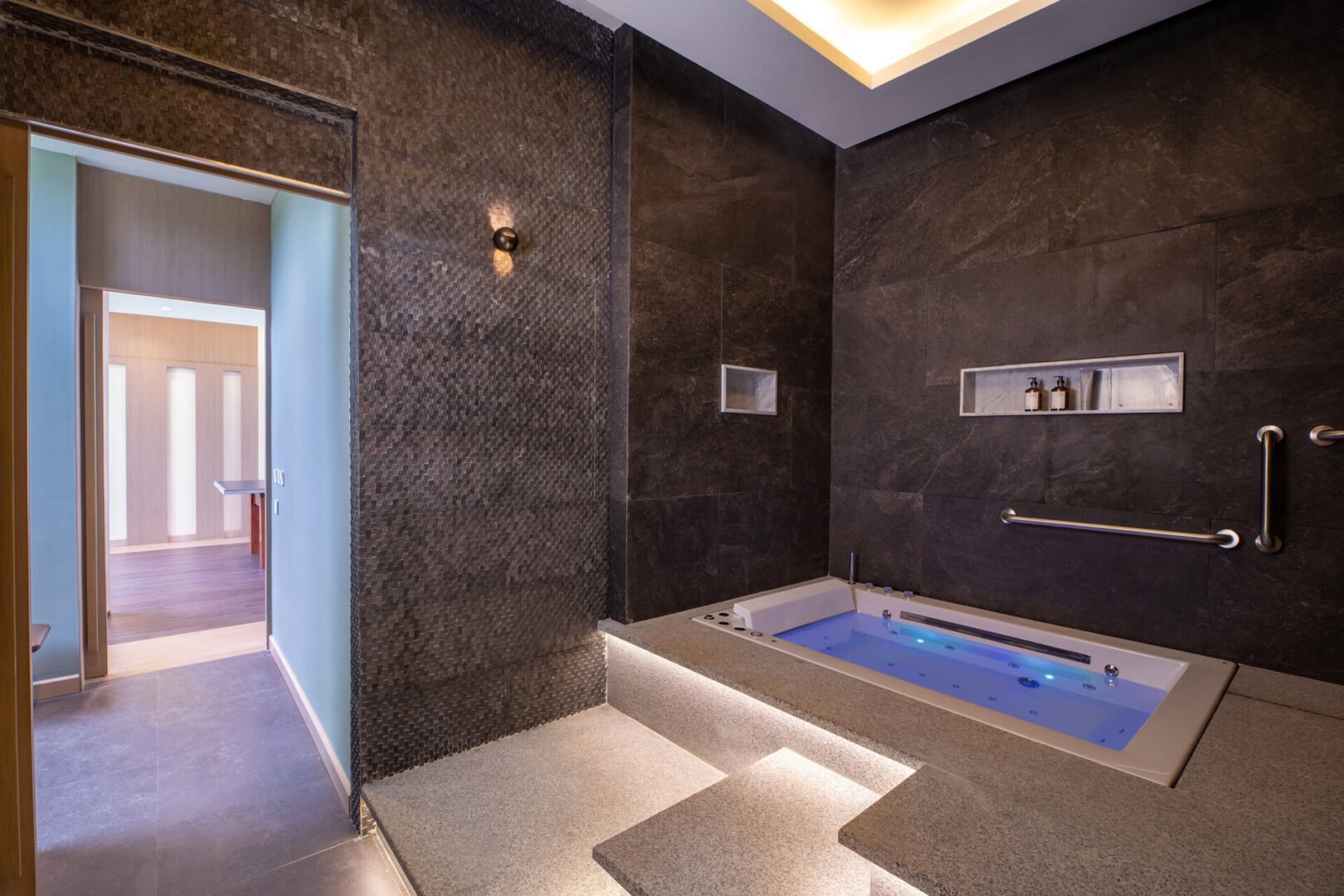 Property image - full photo 46