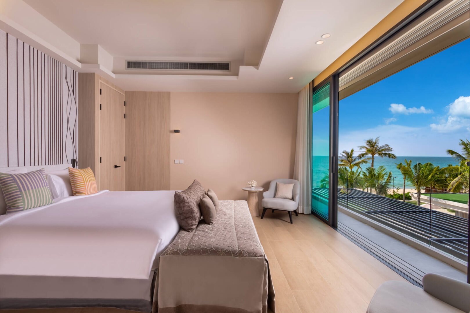 Property image - full photo 40