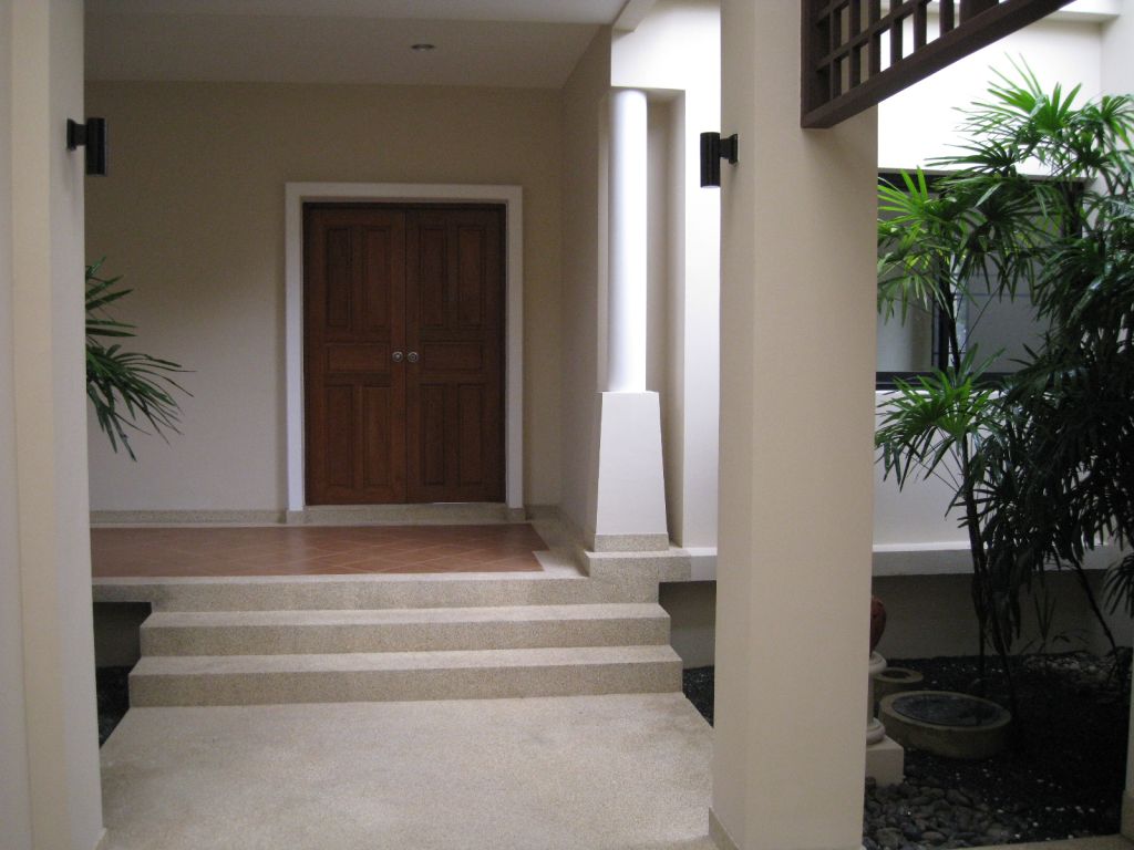 Property image - full photo 32