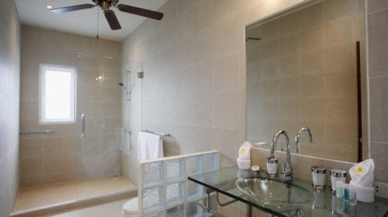 Property image - gallery 65