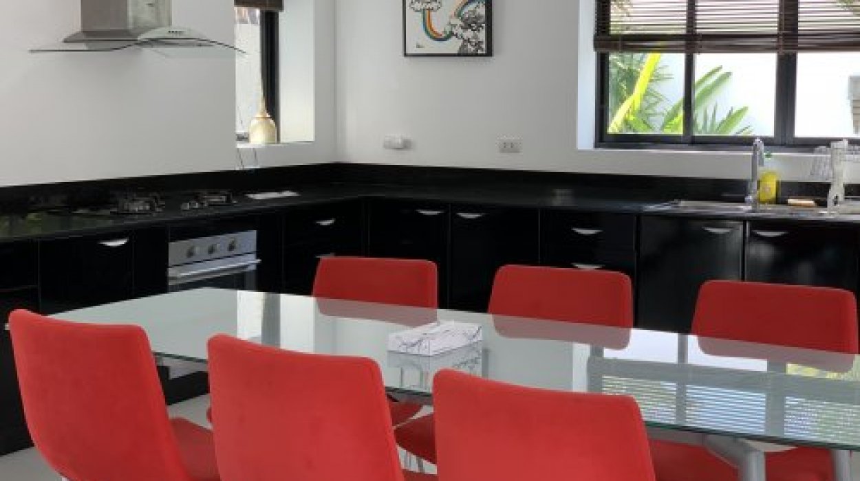 Property image - gallery 9