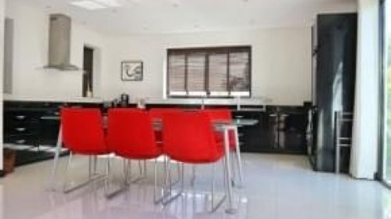 Property image - gallery 19