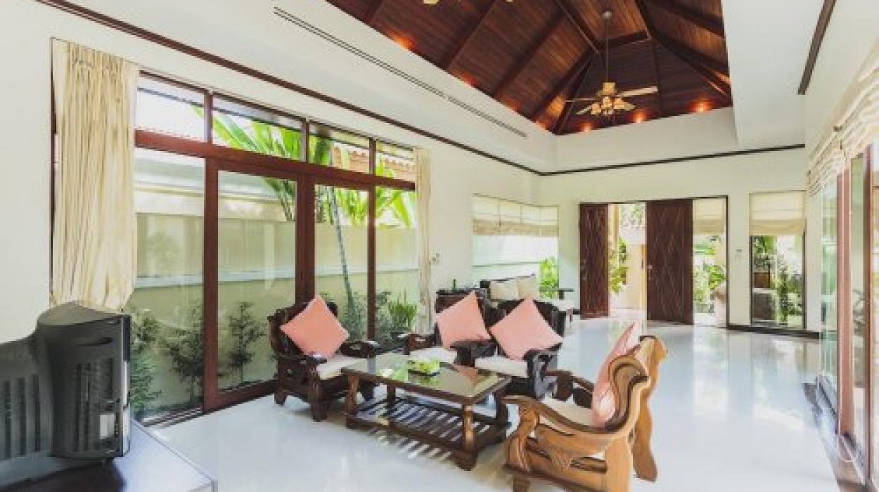 Property image - photo 2