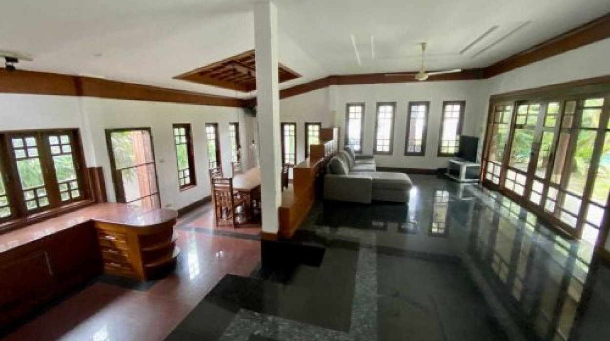 Property image - photo 4