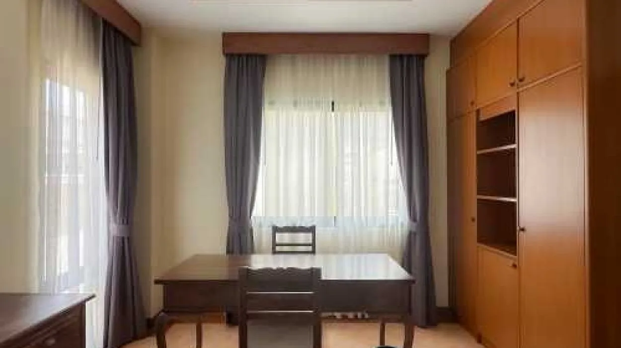 Property image - gallery 12