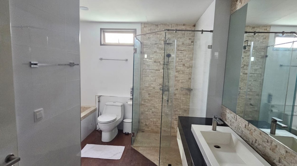 Property image - gallery 10