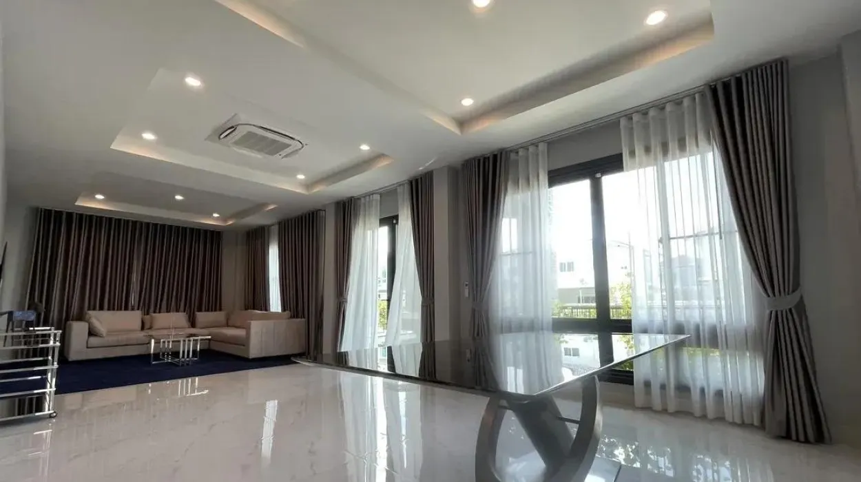 Property image - gallery 7