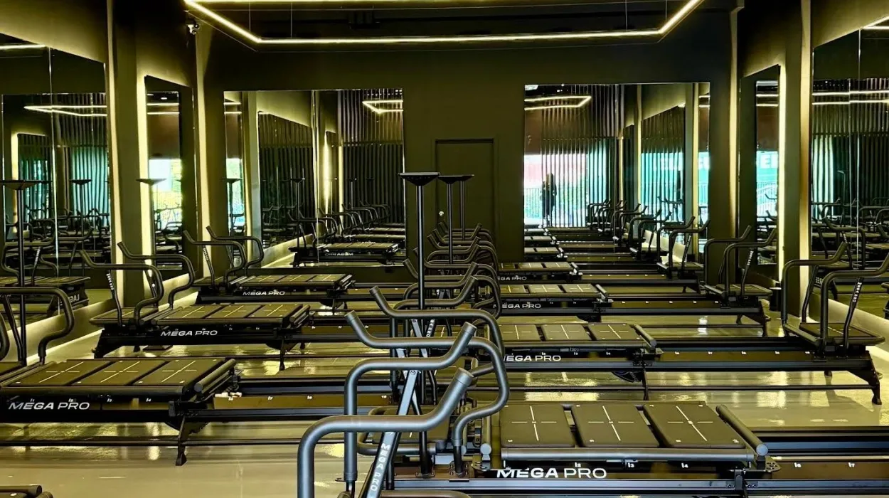 ​Carve House | Lagree Fitness & Pilates Studio