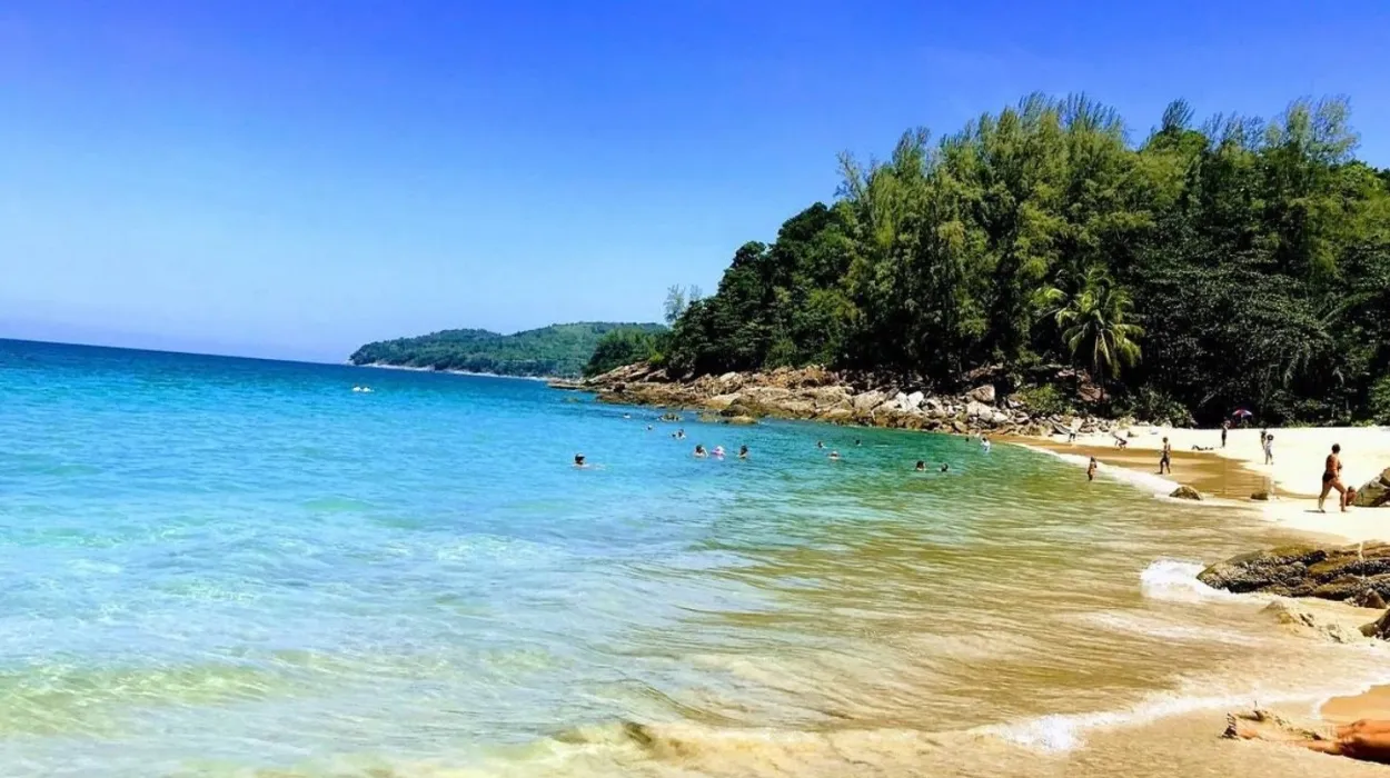 Banana Beach
