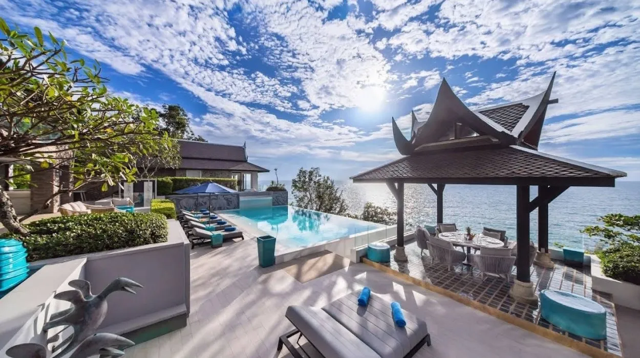 Villa La Prana — Luxury 7-Bedroom Oceanfront Estate