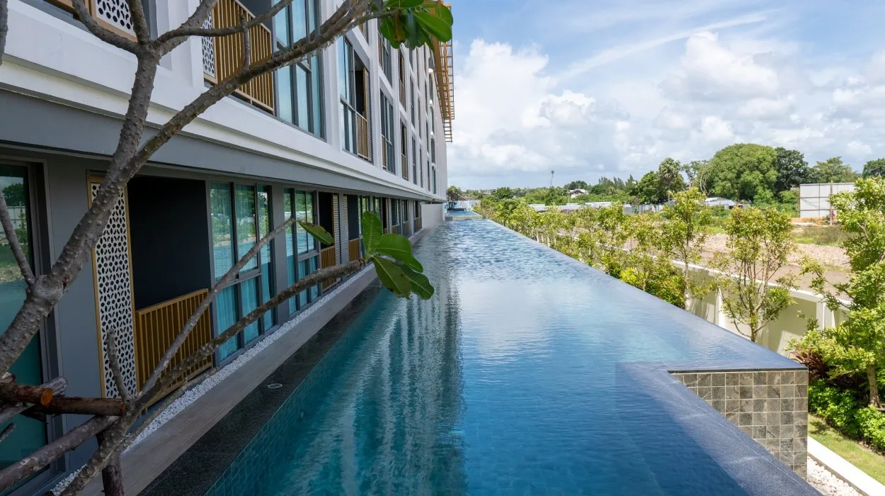1-Bedroom Apartments, with pool view, on Bangtao/Laguna beach