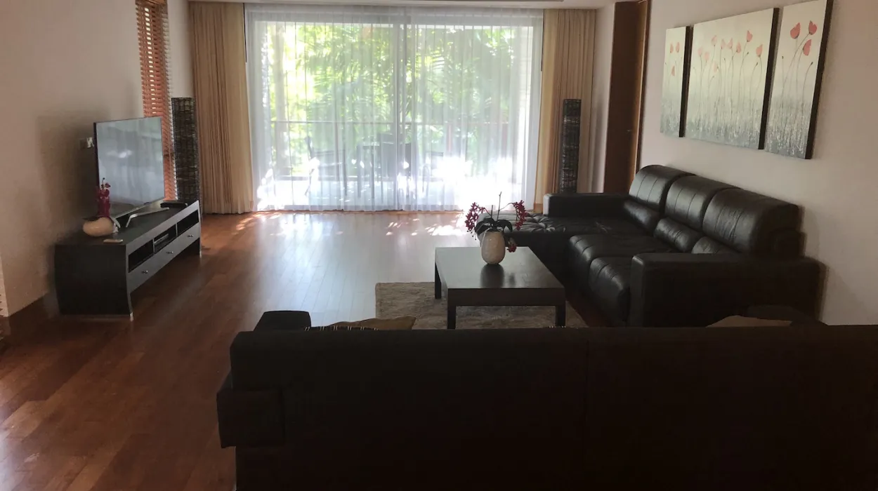 Property image - photo 2
