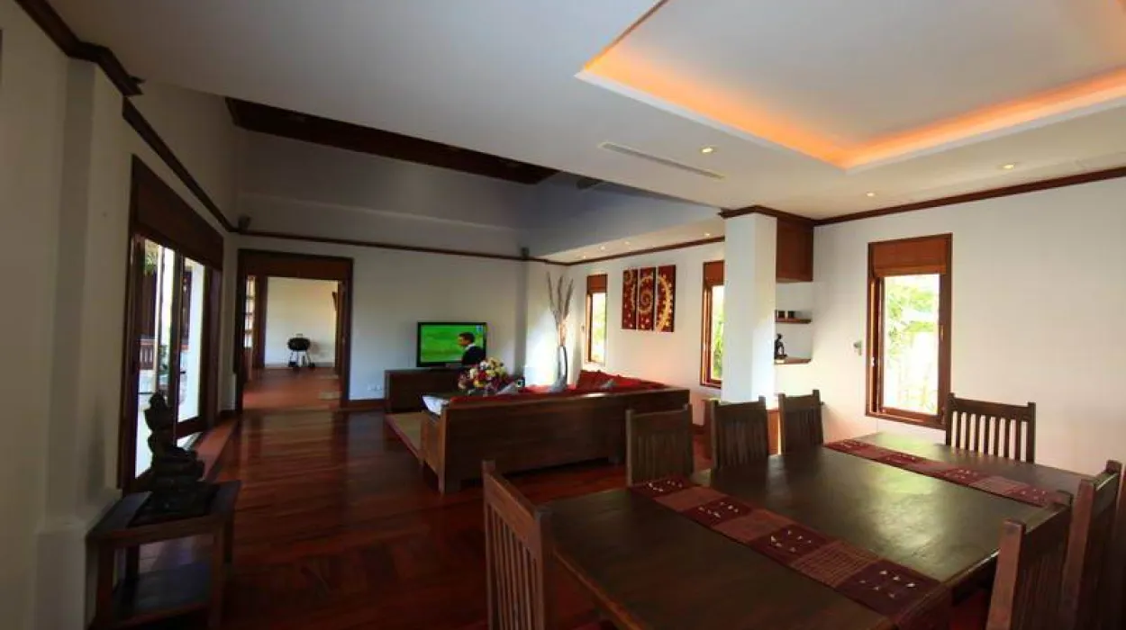 Property image - photo 2